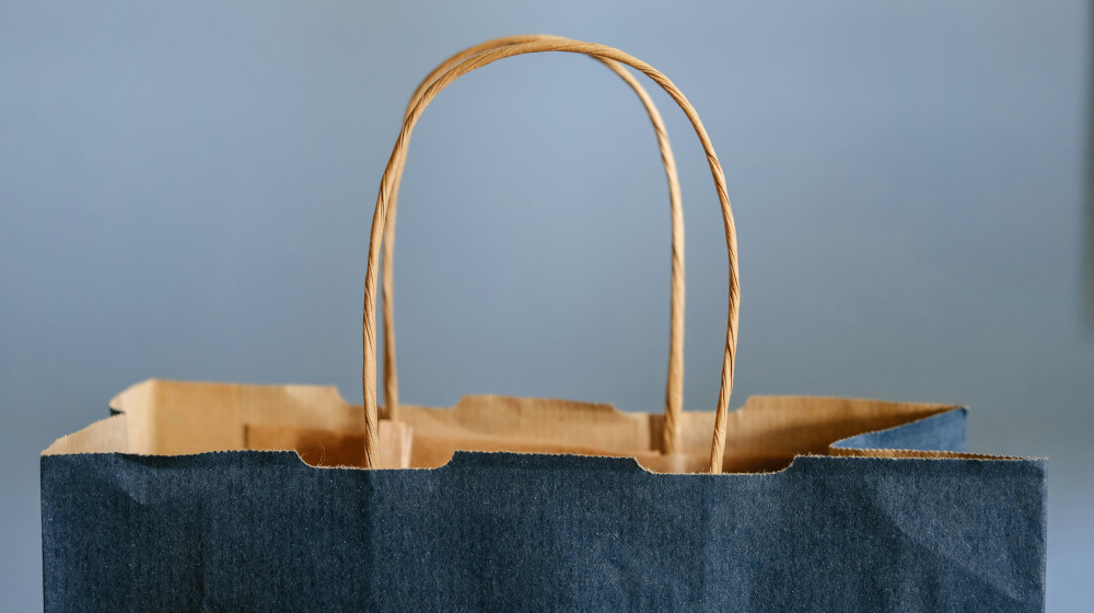 Titelmotiv des Blogartikels zum Thema: Wie eine .shop-Domain einen Onlineshop skalierte 